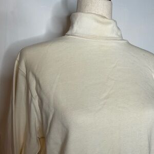 Vintage Gap Clothing Co. Cream Turtleneck Long Sleeve 100% Cotton Shirt Size L